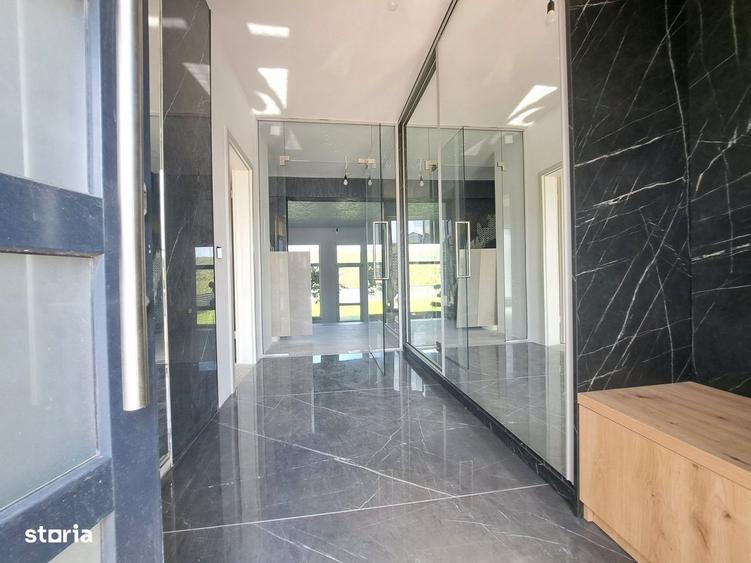 Casă cu 4 camere în Cisnădioara