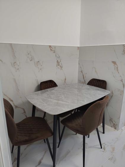Apartament cu 3 camere decomandat în Micălaca