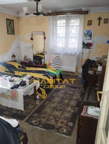 Apartament cu 4 camere semidecomandat în Calea Călărașilor