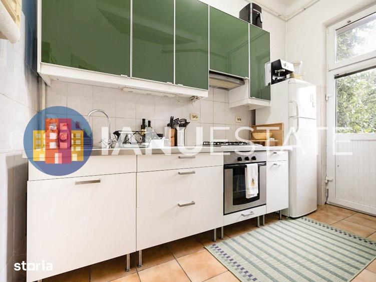 Apartament cu 4 camere decomandat în Dorobanți