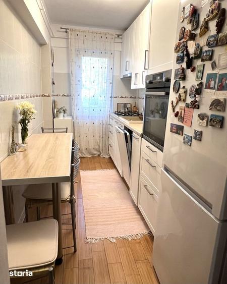 Apartament cu 2 camere decomandat în Central