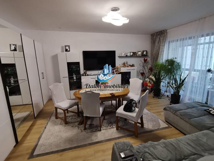 Apartament cu 2 camere decomandat în Mărăței