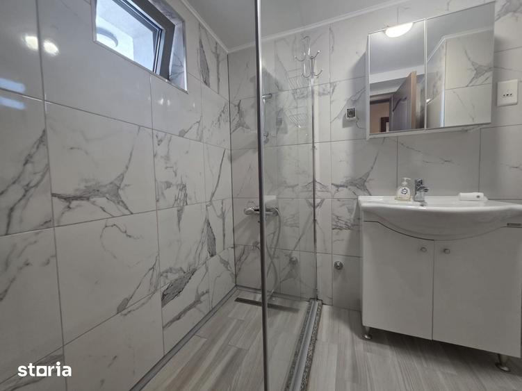 Apartament cu 4 camere în Băneasa