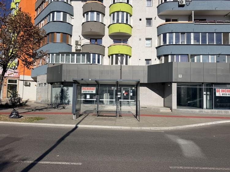 Spațiu comercial, de 320 mp, în Ultracentral