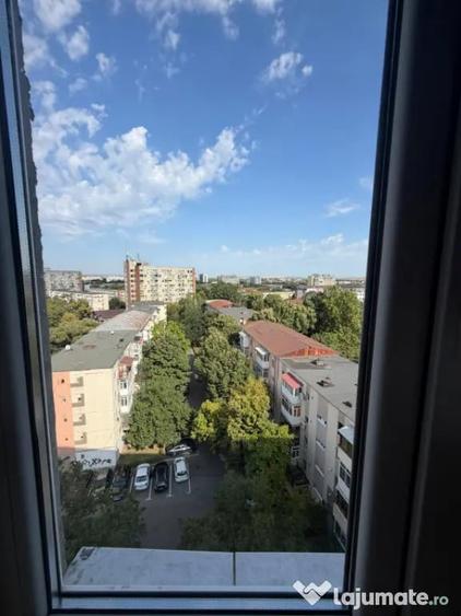 Garsonieră semidecomandată în Titulescu