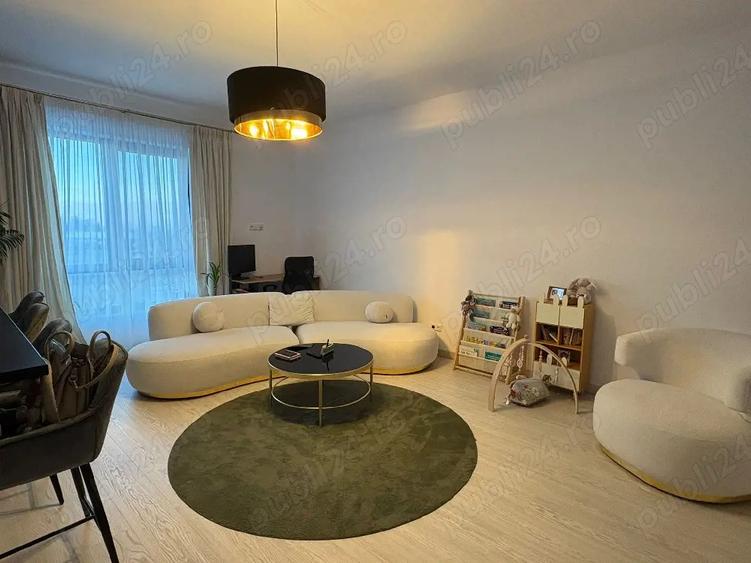 Apartament cu 2 camere decomandat în Trivale