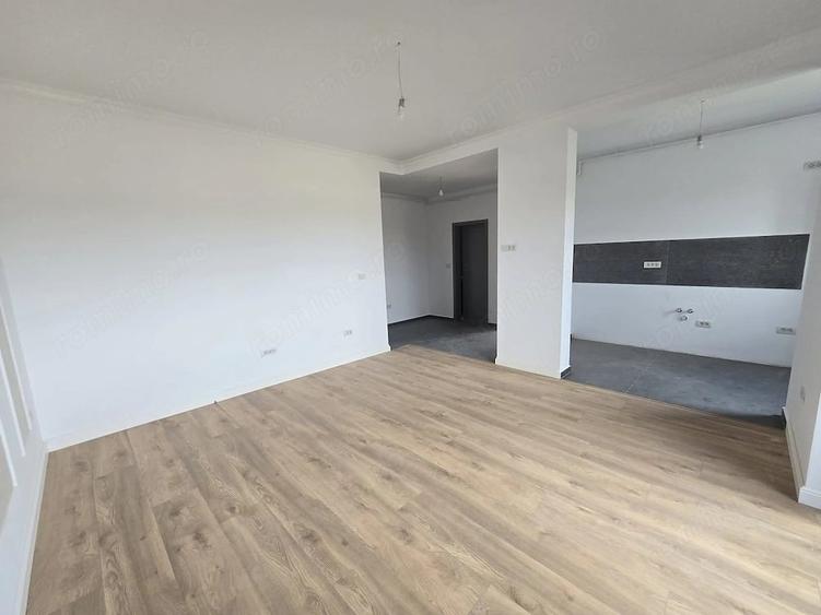 Garsonieră decomandată în Braytim