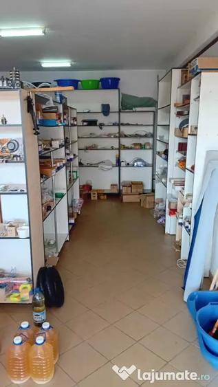 Casă cu 4 camere în Central