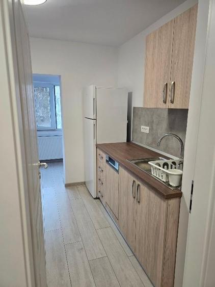 Apartament cu 2 camere, mobilat în Faleza Nord