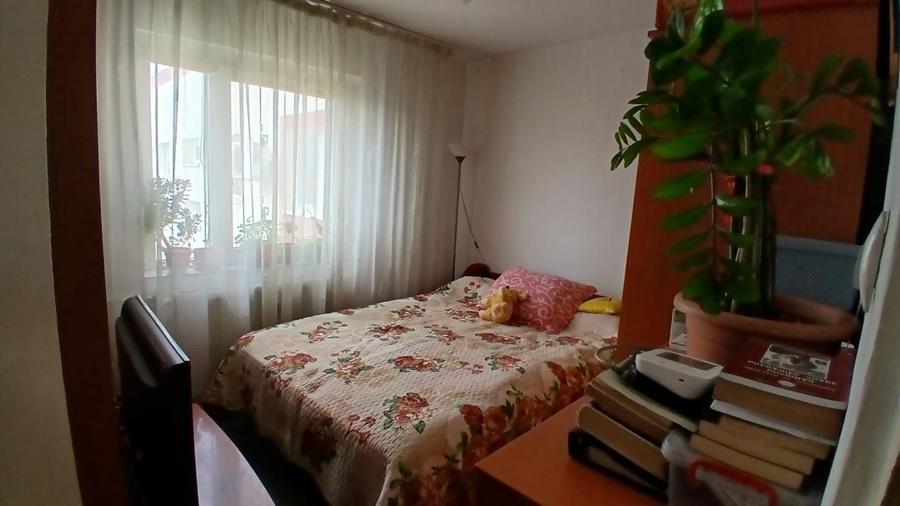 Apartament cu 2 camere semidecomandat în Drumul Găzarului