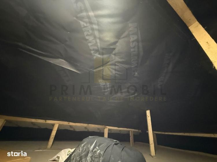 Casă cu 4 camere cu Teren 500 Mp în Holboca