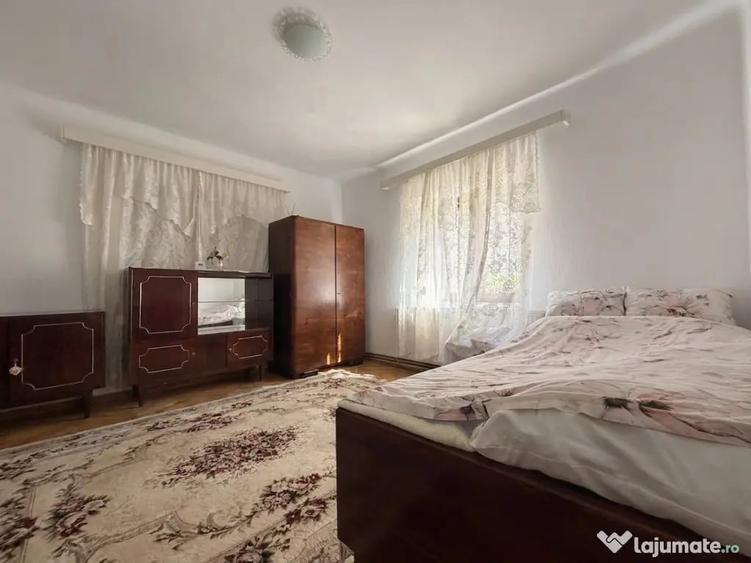 Casă cu 3 camere cu Teren 1245 Mp în Șag