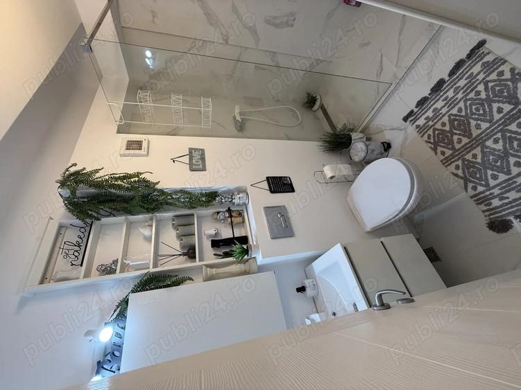 Vand apartament 3 camere ,Floresti . - 3