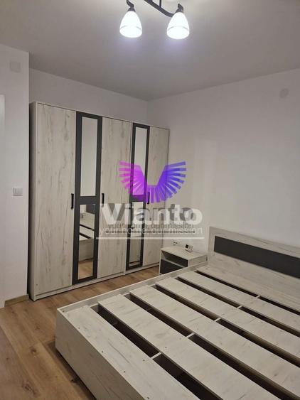 Apartament cu 3 camere decomandat, mobilat în Ștrand