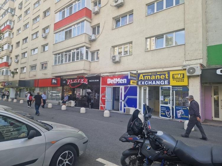 Oltenitei- Sun Plazza Mall, 82  mp,- chirie 1400 euro/ luna - 1