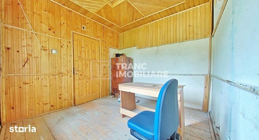 Spațiu comercial, de 117 mp, în Conop
