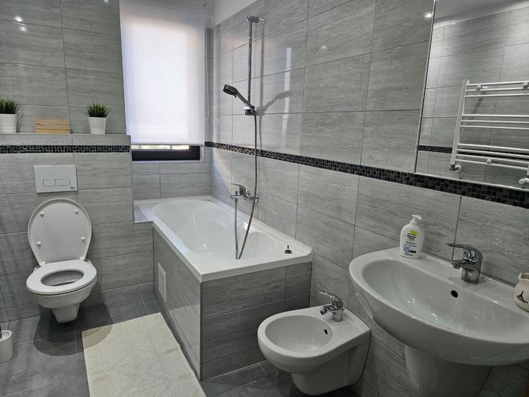 Apartament cu 2 camere semidecomandat în Pipera