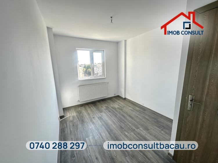 Apartament cu 2 camere decomandat în Republicii