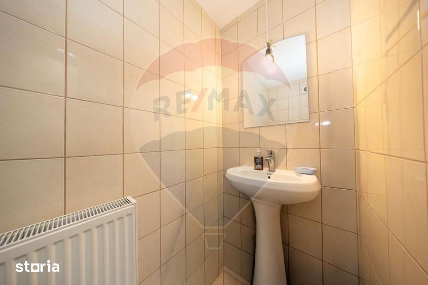 Apartament cu 4 camere decomandat, mobilat în Sânpetru