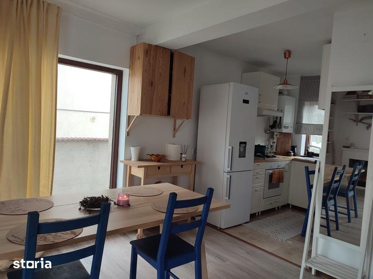 Casă cu 3 camere cu Teren 120 Mp în Berceni