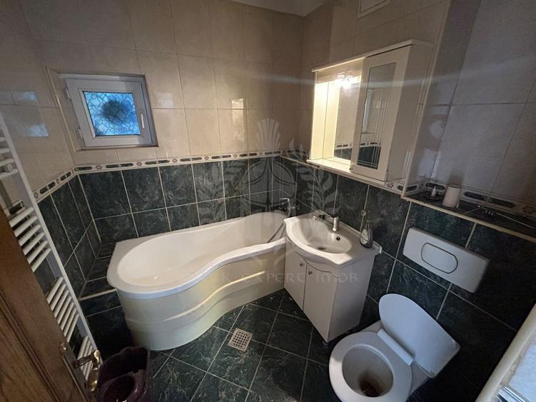 APARTAMENT 3 CAMERE/ PIAȚA MIHAI// VITEAZUL //ETAJ 1 //DECOMANDAT - 16