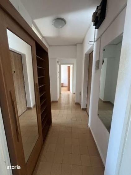 Apartament cu 2 camere decomandat în Timpuri Noi