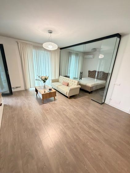 Apartament cu 2 camere semidecomandat în Aviației