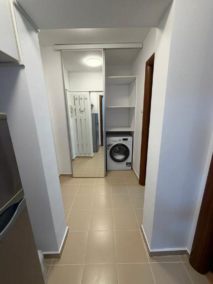 Garsonieră decomandată în Banu Manta