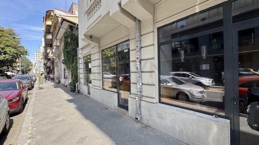 Spațiu comercial, de 250 mp, în Calea Victoriei