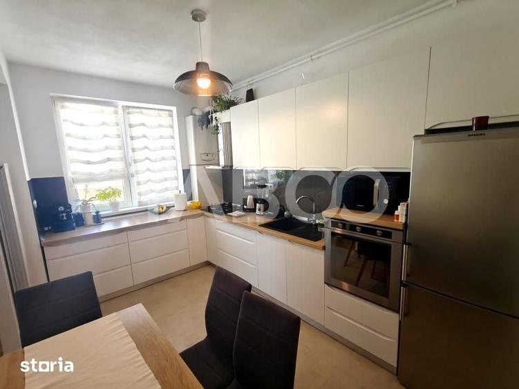 Apartament cu 3 camere decomandat în Est