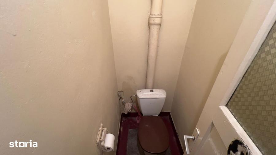 Apartament cu 2 camere decomandat în Petros