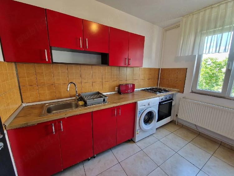Apartament cu 2 camere decomandat în Calea Dumbrăvii