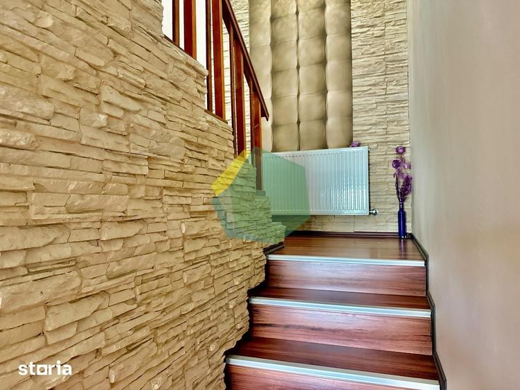 Casă cu 4 camere cu Teren 400 Mp în Ferme
