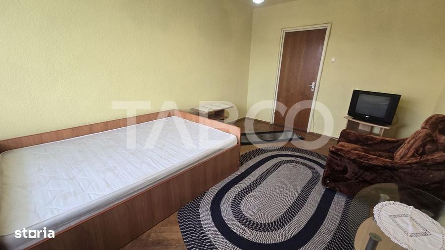Apartament cu 2 camere decomandat în Ștrand