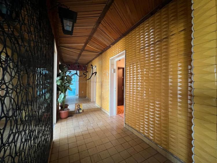 Apartament cu 3 camere decomandat, mobilat în Tomis II