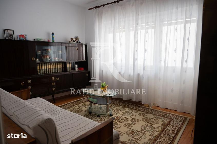 Apartament cu 4 camere în Ultracentral