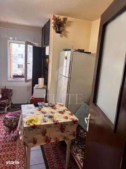 Apartament cu 4 camere decomandat în Mărăști