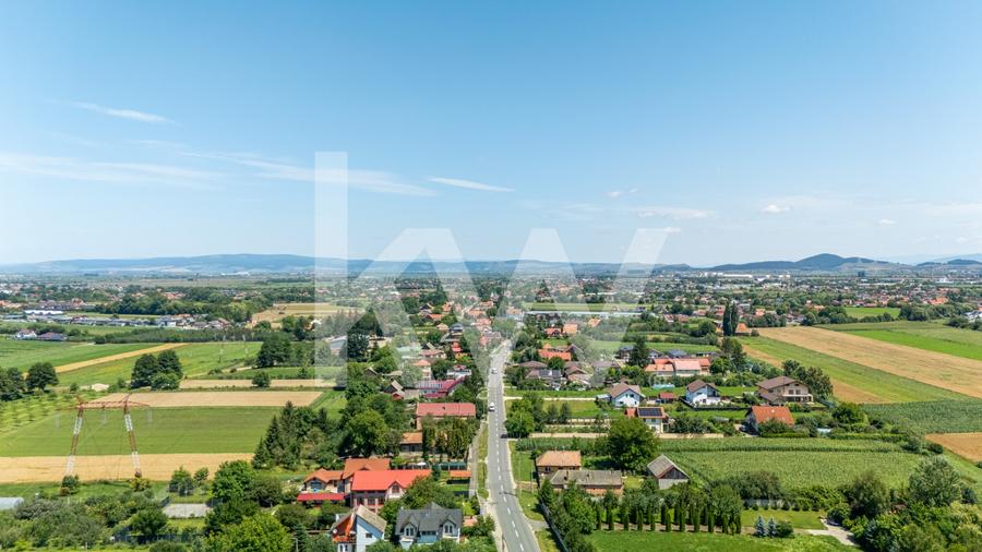 Teren Construcții intravilan de 838 mp, în Stupini