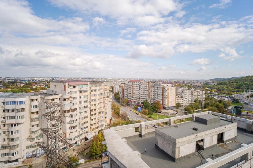 Apartament cu 2 camere decomandat în Nicolina