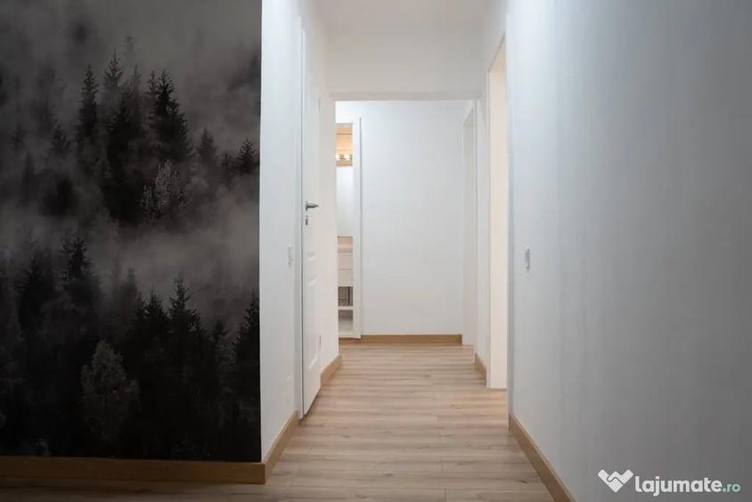 Apartament cu 4 camere decomandat în Berceni