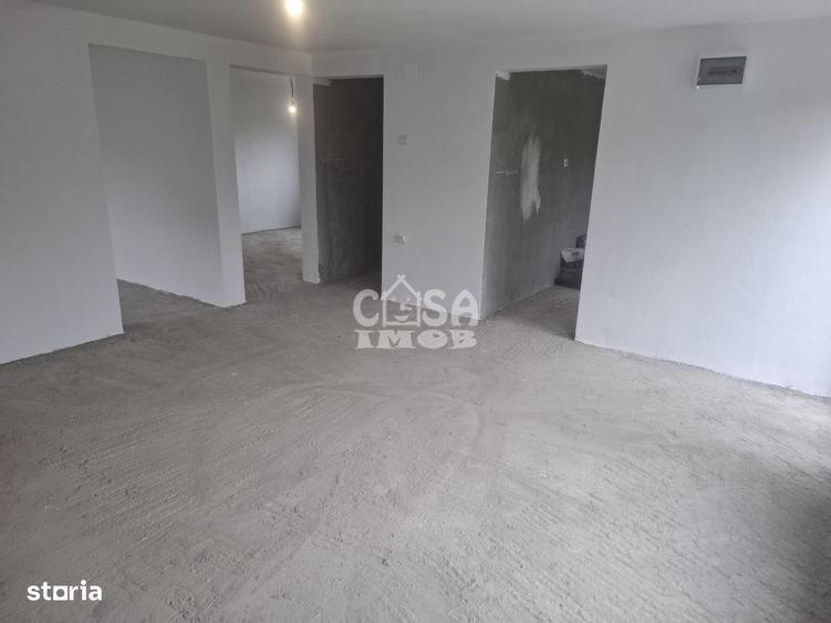 Casă cu 2 camere în Tătărani