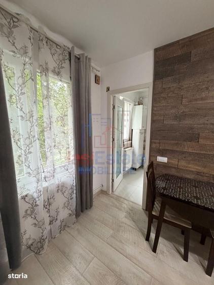 Apartament cu 2 camere de vanzare in zona Tatarasi - etaj 1, centrala - 5