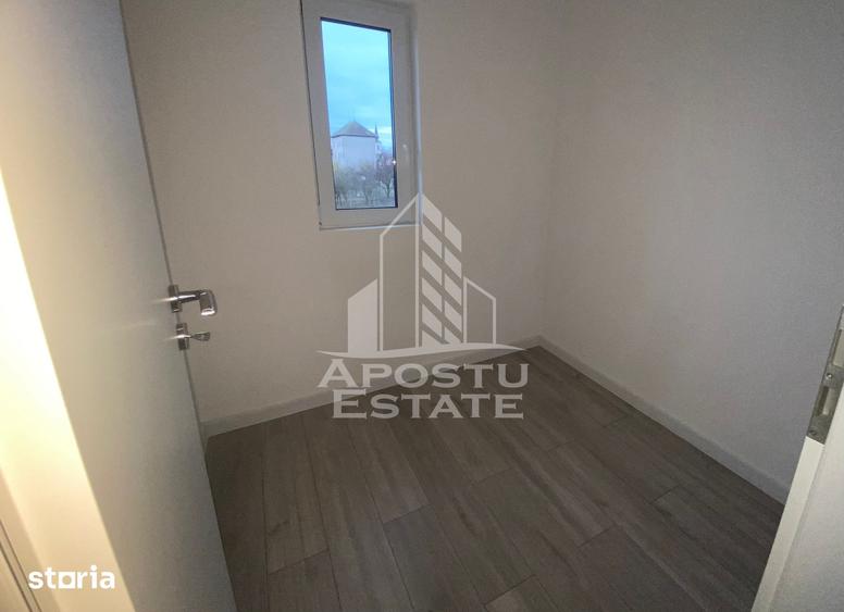 Casă cu 4 camere cu Teren 126 Mp în Moșnița Nouă