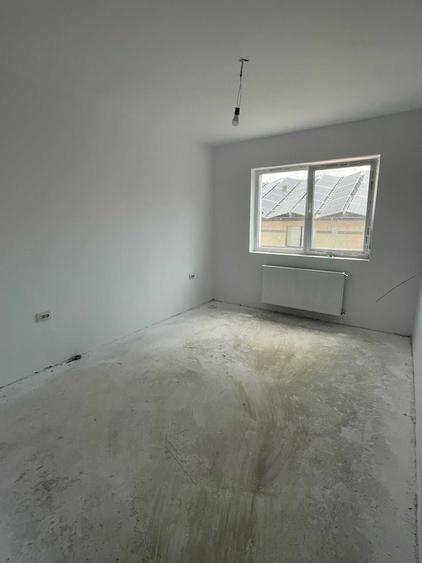Garsonieră decomandată în Chiajna
