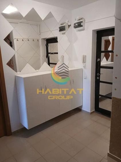 Apartament cu 2 camere decomandat în Vest