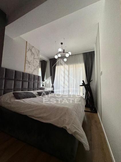 Apartament cu 2 camere decomandat, mobilat în Soarelui