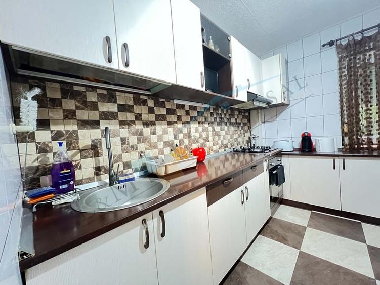 Apartament cu 2 camere decomandat în Decebal