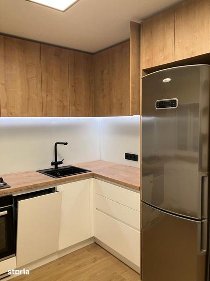 Apartament cu 4 camere, mobilat în Titan