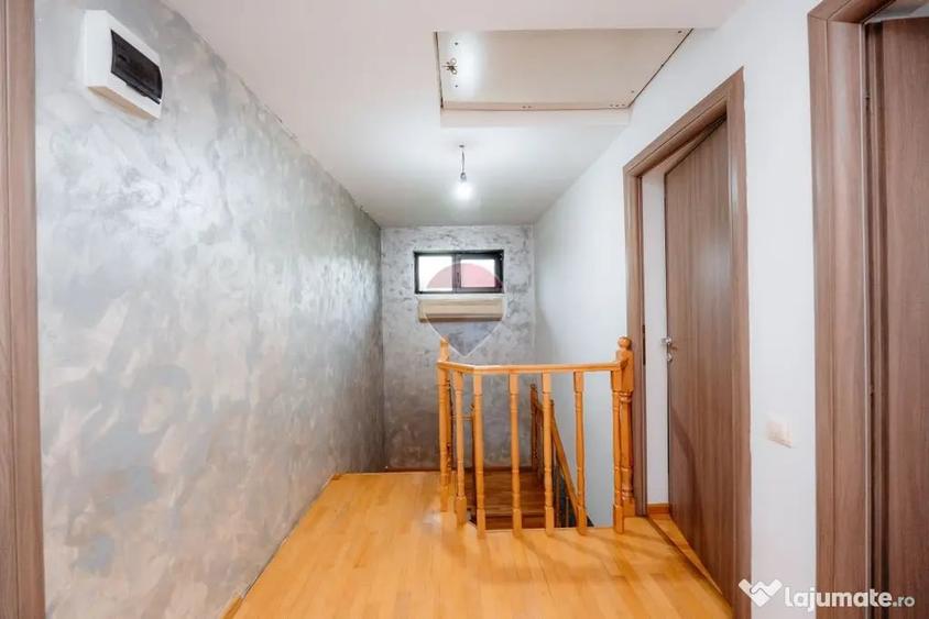 Casă cu 4 camere cu Teren 779 Mp în Piscani