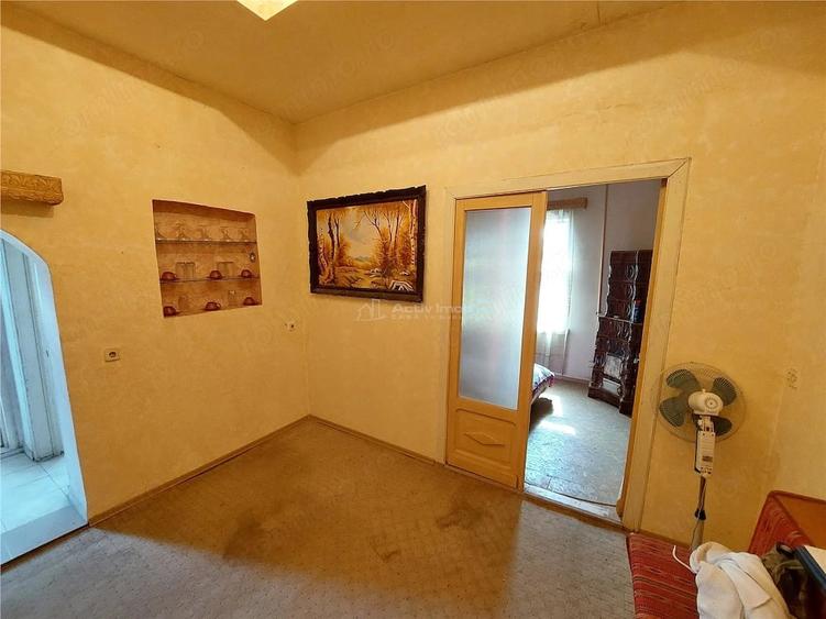 Apartament cu 2 camere decomandat în Ultracentral